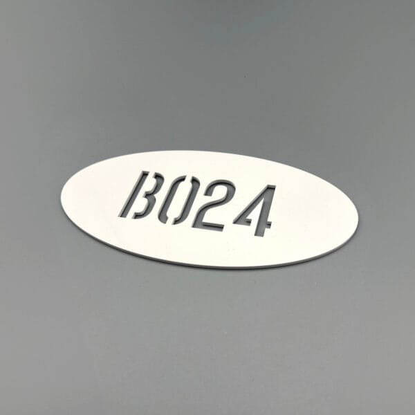 signaletique-plexi-ovale-10c