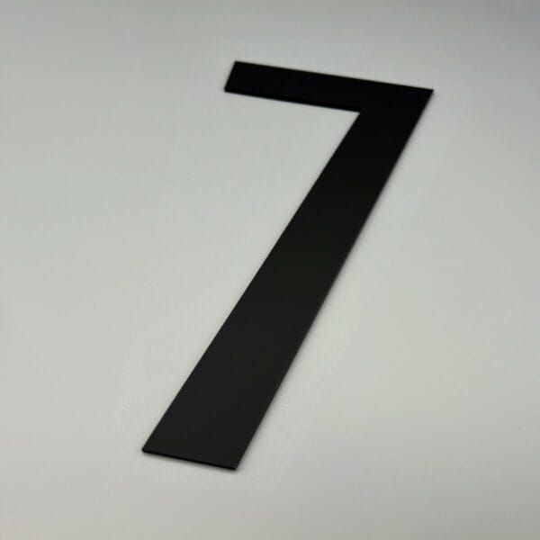 7-chiffre-etage-plexi-noir-2